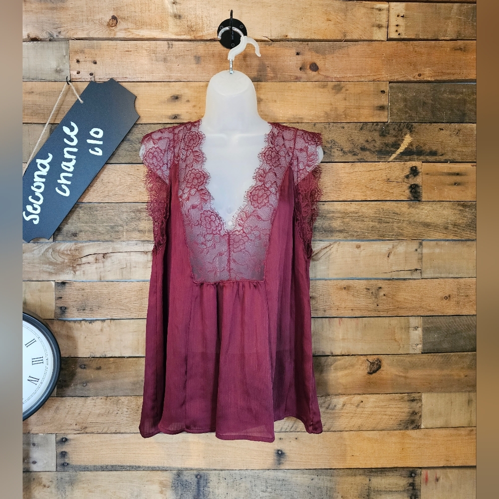 Love Stitch Women Wine Lace See Through Blouse Size Medium